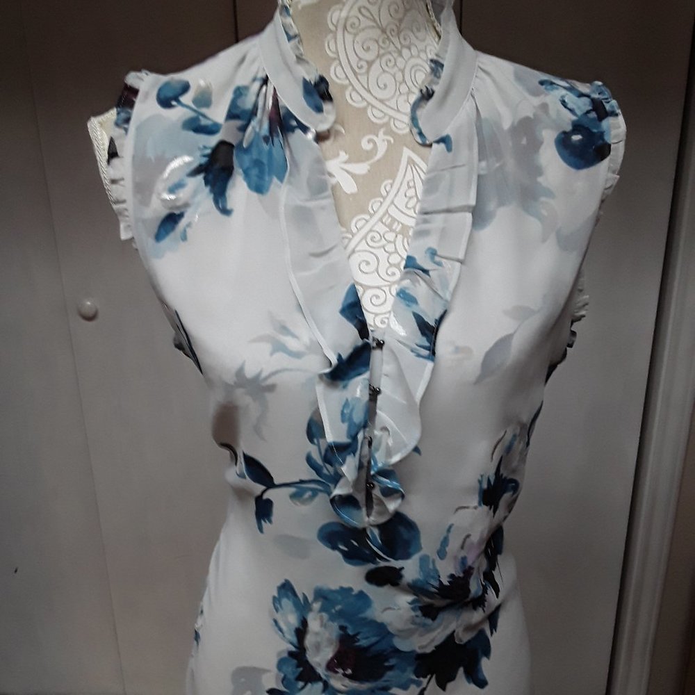 Floral Ruffle Women's Top - Blue and White